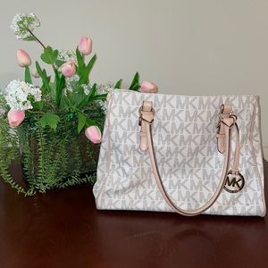 Cream and Tan Michael Kors Shoulder Bag
